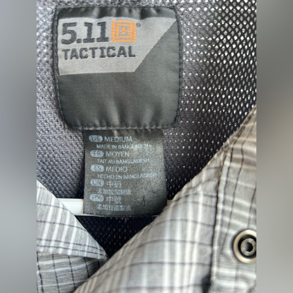 5.11 Tactical | Gray Casual Button Down Shirt | Size Medium - Picture 3 of 5